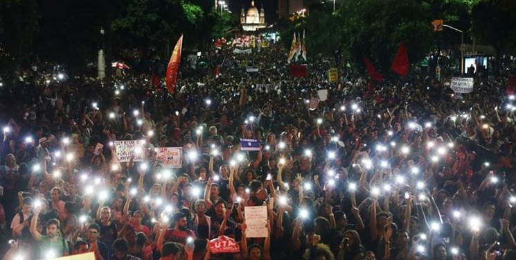ده ها هزار برزیلی علیه بولسونارو تظاهرات کردند